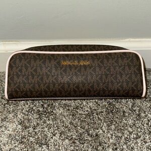 Michael Kors Accessory Bag